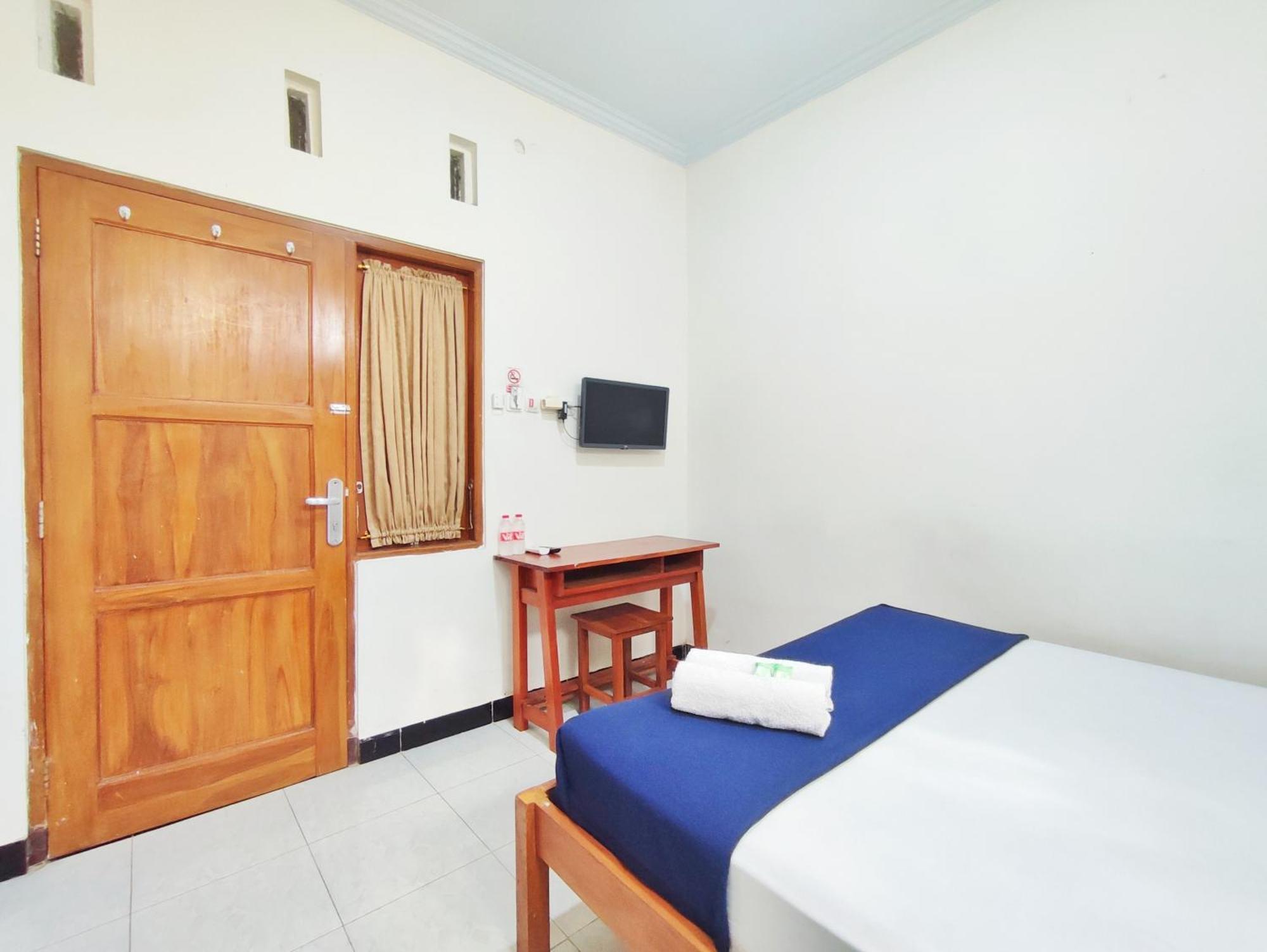 Happy Syariah Hotel Near Jombor Mitra Reddoorz Sleman  Zewnętrze zdjęcie